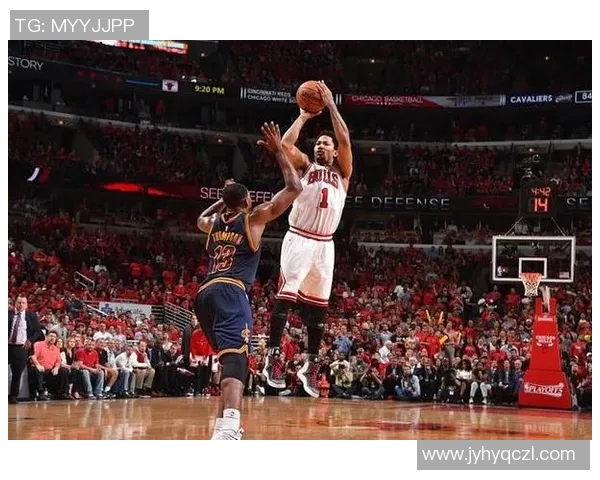 热火与公牛第三场激战回顾球员表现与战术分析全景展现